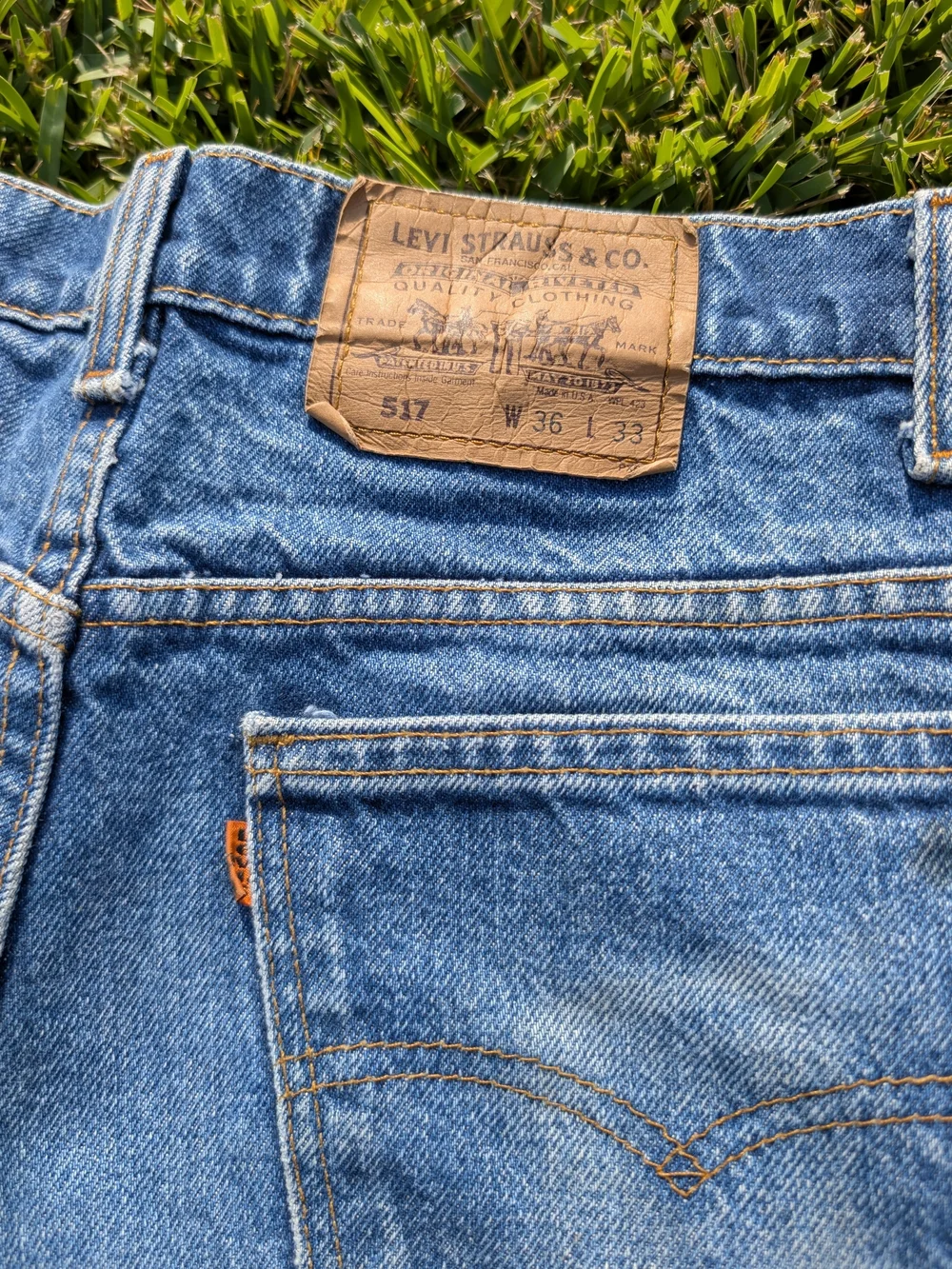 Levi's 517 Orange Tab Bootcut Jeans Size 36x33 Vintage Made in USA Blue Denim